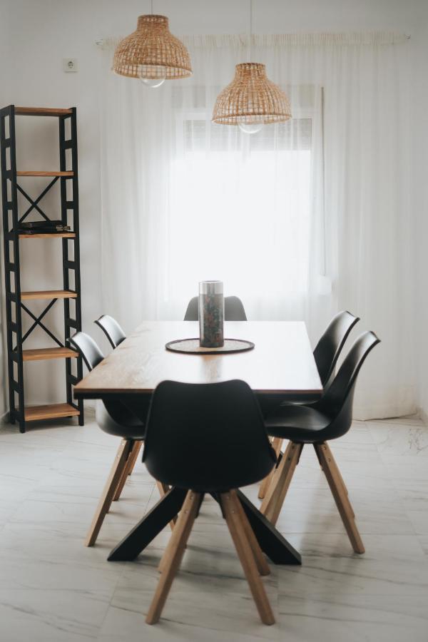 Shiny Nab Super Family Apartment マラガ エクステリア 写真