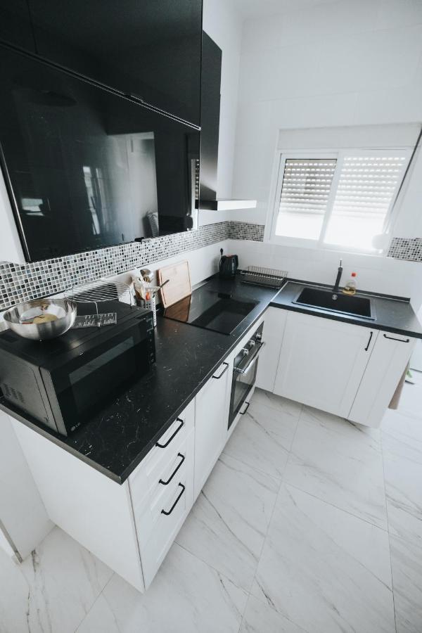 Shiny Nab Super Family Apartment マラガ エクステリア 写真
